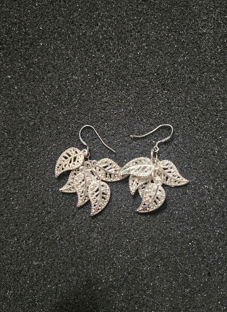 Vintage Sterling Silver Leaf Stud Earrings