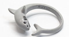 UCS LLC Cute Gray Curved Shark Sz 7 Adjustable Ring Sealife Animals