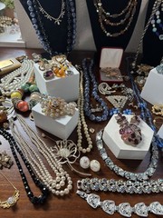 Antique Vtg to Now Rhinestone Costume Jewelry Lot 96+ Pcs Vendome Germany Silver