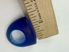 Vintage Ring Costume Frosted Cobalt Blue Lucite Plastic Size 7