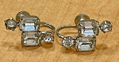 Vtg CORO EMERALD CUT Clear Rhinestone Screw Earrings Modernist Glass Signed 1”