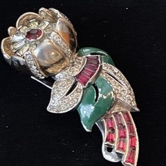 Vintage Patent-Number Trembler Figural Flower Clip / Brooch 1940s