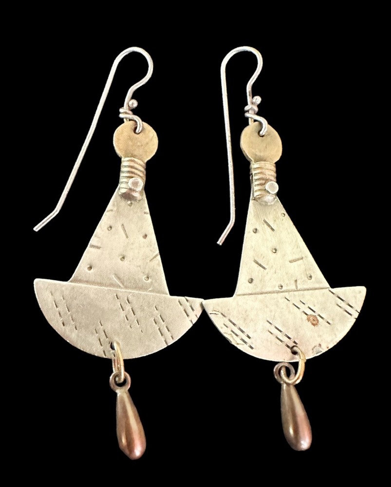 Thomas Mann Design Artisan Signed Techno-Romantic Dangle Earrings Vintage 1980’s