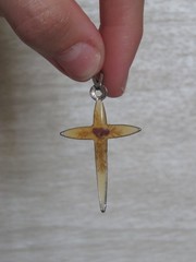VTG Religious Resin Metal Dried Flowers Star Cross Necklace Pendant 1.5″