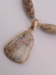 BARSE chunky Jasper (?) Stone Beaded Choker Necklace w/ Pendant 16-18″ B6