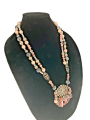 Stunning roxsann Pink Rhodonite Faux Pearl Moonglow Bead Charm Pendant Necklace