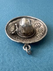 RARE 1940 Vintage Mexico Eagle .925 Sterling Silver Sombrero Hat Pendant Charm