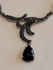 925 Sterling Silver Marcasite Necklace Black Teardrop Pendant Vintage Style 18″