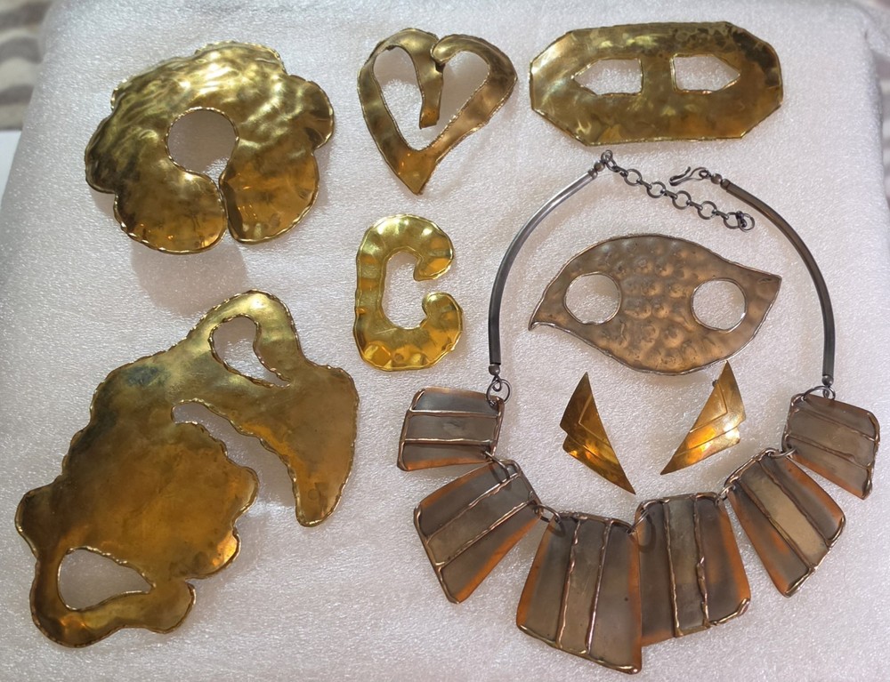 Vintage signed Shirlry Hand Wrought Brass Copper Buckle Brooch more Jewelry Lot