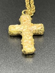 Cross 2″ Natural Stone Chips/Seashell Gold Tone 24″ Chain Vintage Reversible