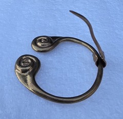 Signed Celtic Knot Cloak Pin Penannular Brooch Bronze/Brass Alloy CelticViking