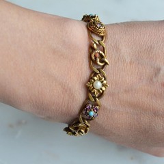 Vintage Signed Goldette N.Y. Victorian Revival Slide Bracelet