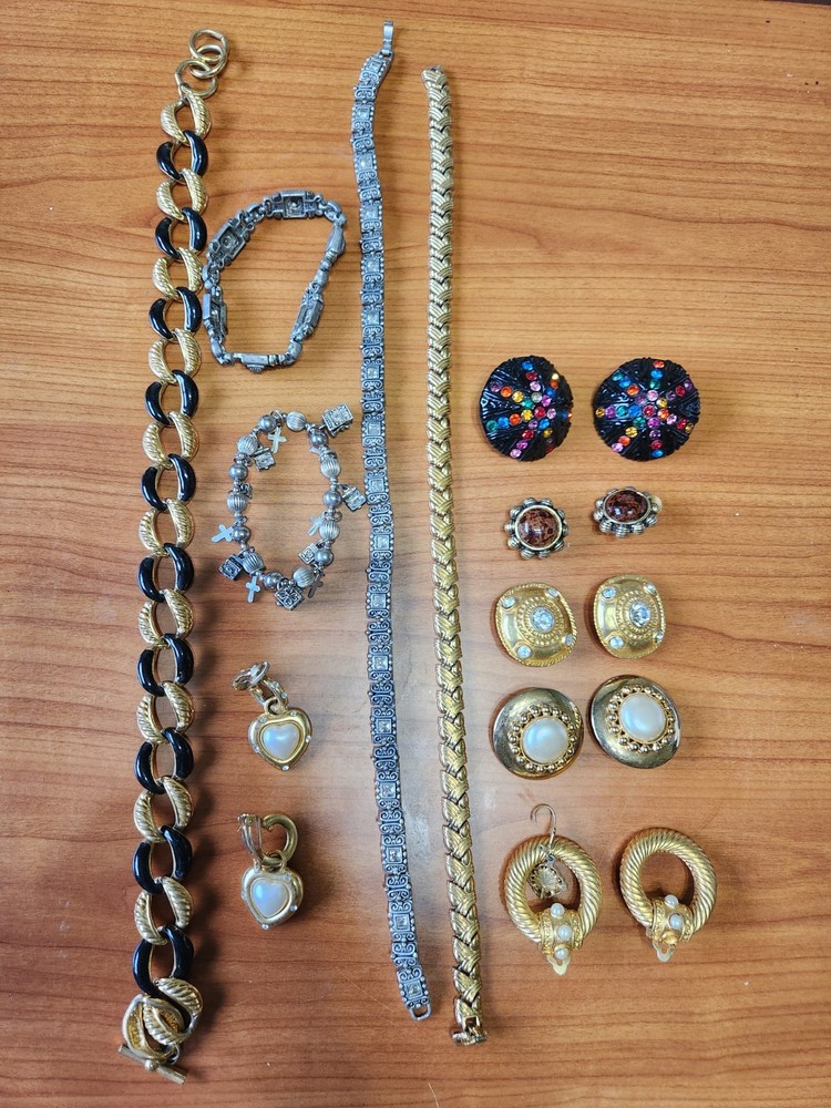 Costume Jewelry Lot of 11 Pieces