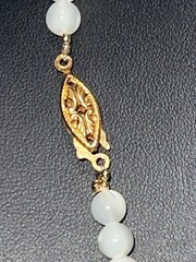 Vintage Round Iridescent Mother of Pearl Graduated Bead Necklace