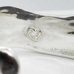 Solid VTG Carolee Sterling Silver cuff bracelet ~38.1 Grams/L 6.25in