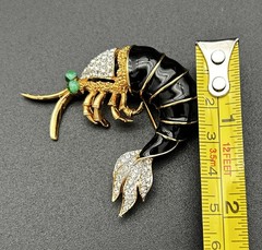 Vintage Signed KENNETH LANE Shrimp Brooch 2.5″ Emerald Eye Couture Statement Pin