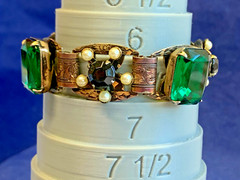 Vtg Art Deco Bracelet 7″ Fashion Jewelry Green Emerald Color Glass Stones