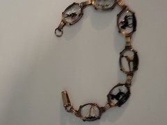 HORSES & MORE INTAGLIO REVERSE PAINT ANTIQUE BRACELET 7 INCHES