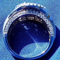 Original EARTH MINED DIAMOND Engagement Ring Vintage SOLID 18K GOLD Solitaire