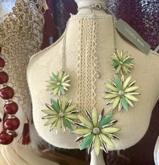 18 Pc Large Lot Vintage Costume Statement Jewelry Burgundy Green Blue Bracelets
