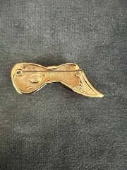 Carolee Flag Brooch Pin Rhinestone Enamel Patriotic Bow Gold Tone New With Tag