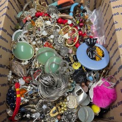 15+ Lbs Vintage To Now Craft Repair Tangled Junk Drawer Jewelry Lot