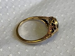 Vtg 14K Yellow Gold Ring 2.9g Fine Jewelry Size 6.25 Band Emerald Color Stone