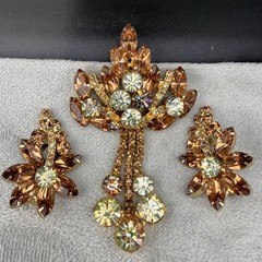 Vintage Juliana Rhinestone Brooch Clip On Earrings Set Gold Tone Brown READ