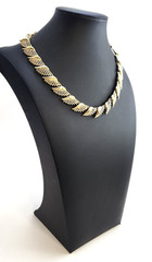 Coro Abstract Design link Gold Tone Vintage Necklace 16.75 inch 1950s 1960s