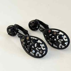 Vintage Jet Black Rhinestone Ladies Clip On Dangle Drop Earrings