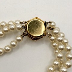 Vintage Triple Strand Faux Pearl Bracelet Gold Tone with Hexagon Pearl Clasp