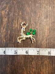 Vintage Gold Tone Christmas Holiday Reindeer Pin Brooch