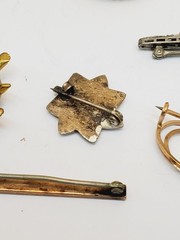 Vintage Brooch Estate Jewelry Brooch Lot For Repair!(26)