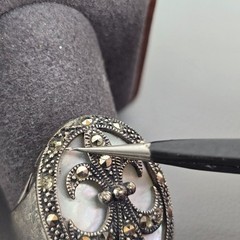 CFJ Collins Sterling Silver Fleur-De-Lis Ring Mother-Of-Pearl & Marcasite 8.25