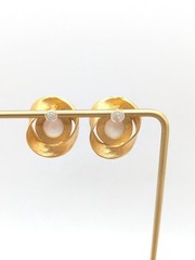 Vintage Gold Tone White Lucite 1980s 1990s Stud Earring Earrings Chunky Costume
