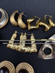 Fun Vintage 90’s Earrings Lot of 19 Chunky Big Gold Tone Earrings Hoops Mix Lot