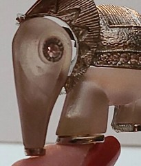 Hattie Carnegie ‘60s Primitives On Parade Elephant Beige Lucite Brooch Unsigned
