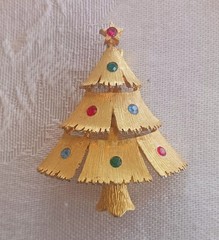 Estate Christmas Tree Brooches ~ TRIFARI CROWN ~ART ARTHUR ~GERRYS AVON ~ WIRE +