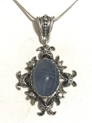 *NEW ITEM*RARE VTG.CARVED EGYPTIAN NAT.BLUE CHALCEDONY SCARAB PENDANT NECKLACE.s