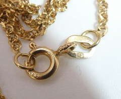 14K 585 Yellow Gold Italy 1.5mm Singapore Chain Necklace 24″ 2.85g H.W. Burdick