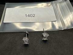 1.20g Vintage Sterling Silver 925 Emerald Cut Clear Earrings Sparkling Studs M