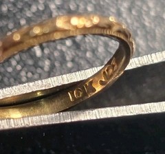 Vintage Mid-Century Victorian Revival 10k Yellow Gold Tiny Petite Band Ring