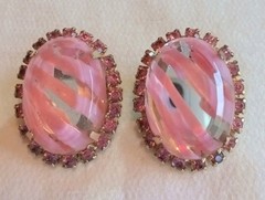 Vintage Pink Glass Costume Brooch, Earrings, Bracelet