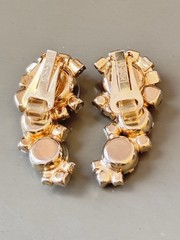 Vintage Signed HOBE’ Bracelet & Earring Set, White & Pink Givre Glass Stones