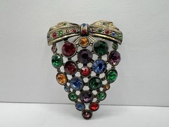 Art Deco Fruit Salad Brooch – C Clasp – no missing stones!