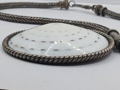 Vtg. Bali Wheat Design Sterling Silver & Shiva Eye Shell Round Pendant/Necklace