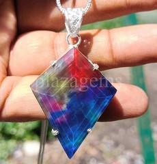 Natural Ammolite Doublet Opal 69.45 Ct Kite Shape Silver Pendant Free Chain 6AGW