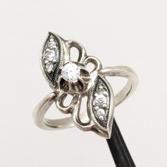 Vintage Elegant RING Silver 925 with Chic Bright Stone -size: 6.75US (17mm) #123