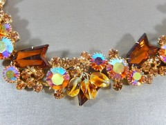 JULIANA D&E 5 LINK BRACELET RARE ARROW SHAPE RHINESTONE POURED GLASS DANGLES