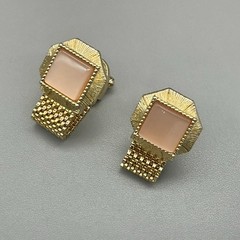 Vintage Gold Tone Cufflinks Pink Lucite Stone Mesh Wraparound Mens Retro Fashion
